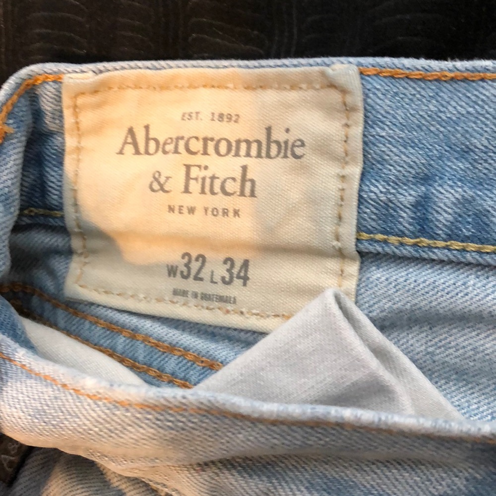 Men’s Abercrombie & Fitch pants